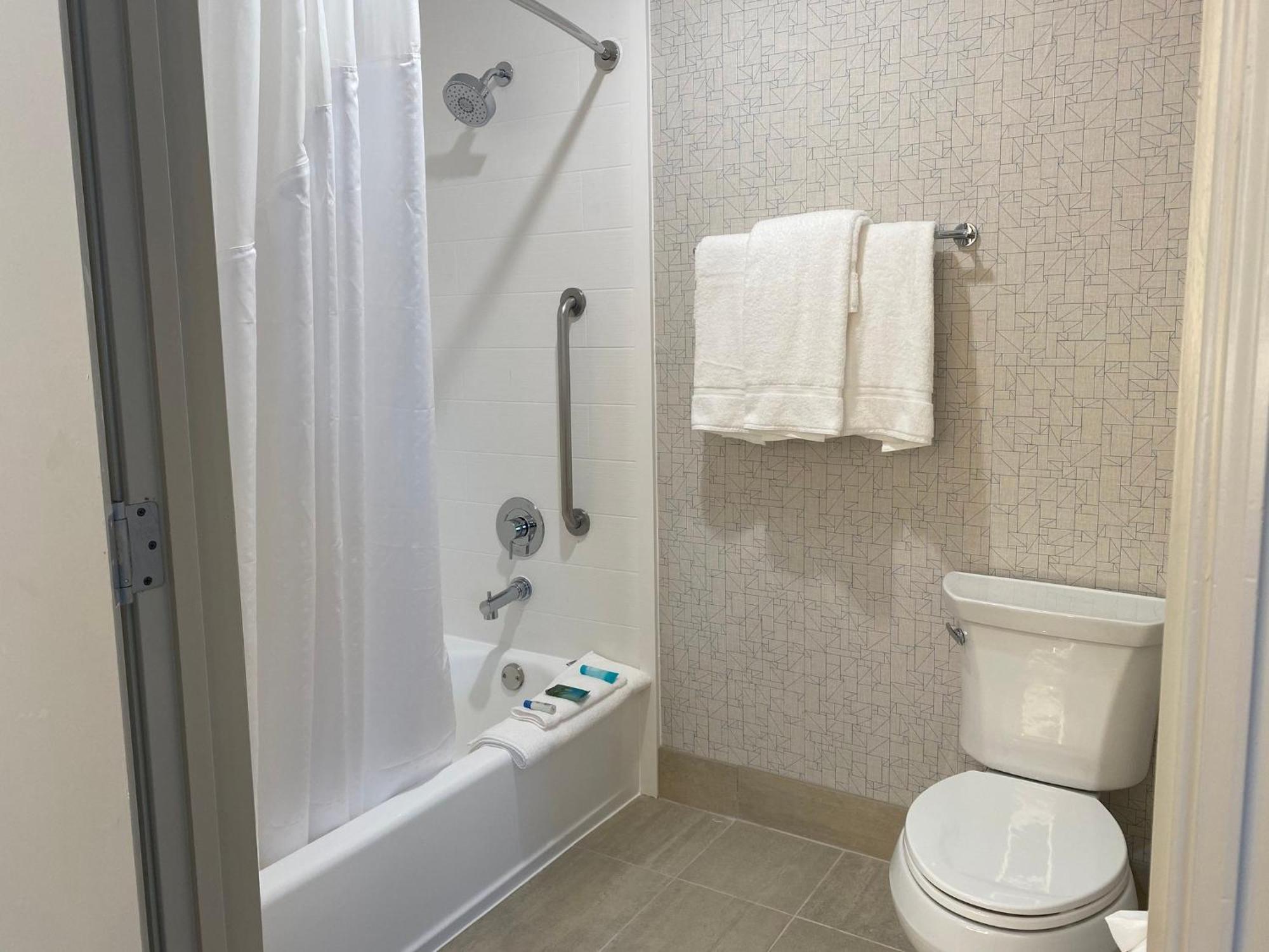 Holiday Inn Express & Suites Mountain View Silicon Valley By Ihg Dış mekan fotoğraf