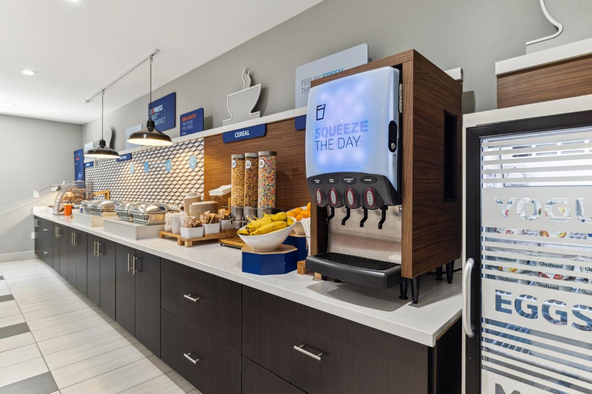 Holiday Inn Express & Suites Mountain View Silicon Valley By Ihg Dış mekan fotoğraf