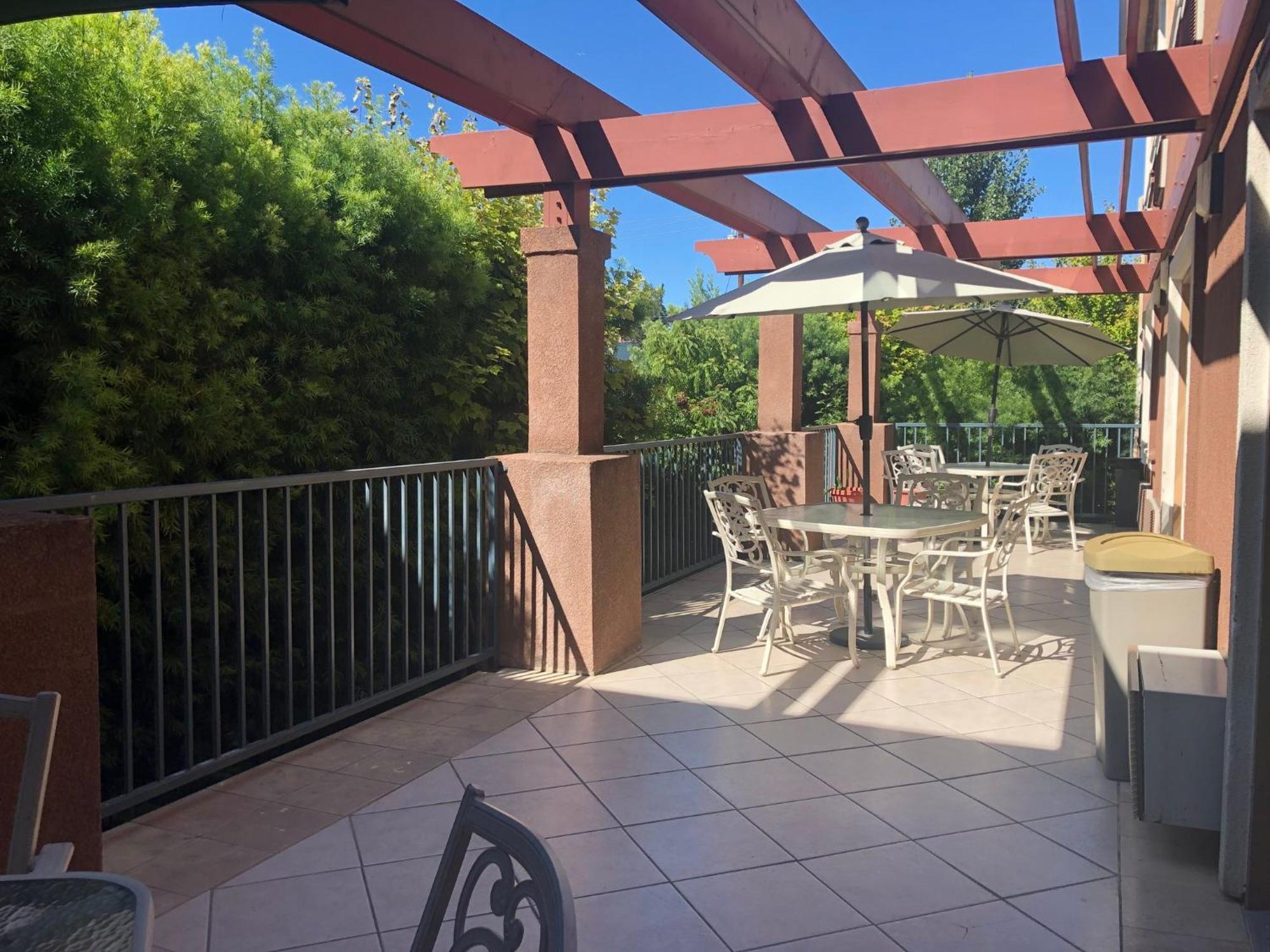 Holiday Inn Express & Suites Mountain View Silicon Valley By Ihg Dış mekan fotoğraf